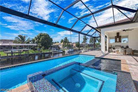 5230 Tamiami Ct, Cape Coral FL - photo 7 of 70