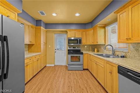 10795 Holly Rd, Bokeelia FL - photo 10 of 22
