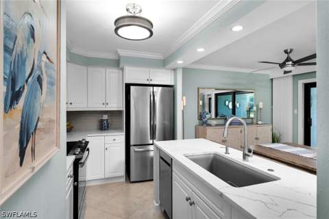 507 Seaview Ct Q2, Marco Island FL - photo 8 of 38