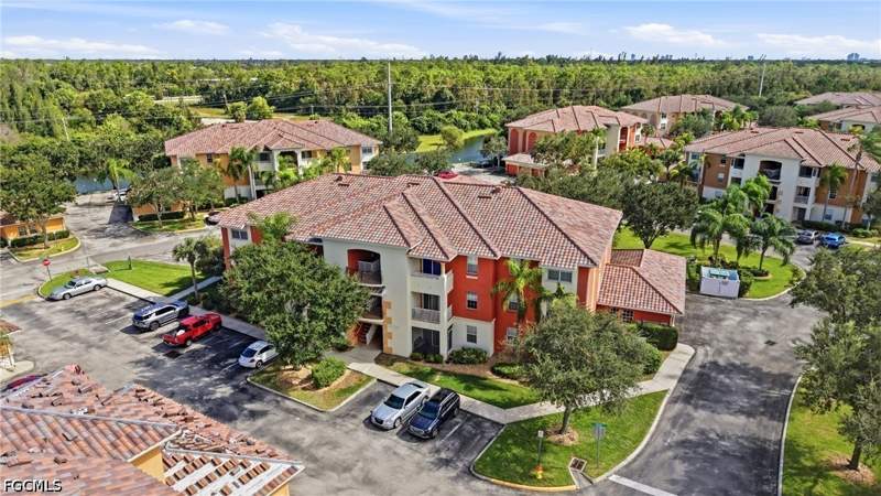2 bedroom Condominium at 3968 Pomodoro Cir 301, Isles Of Porto Vista, Cape Coral — photo 2