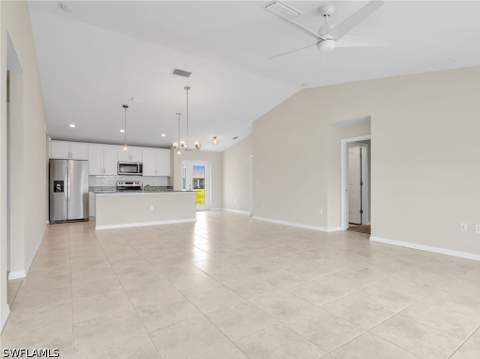 2810 NW 4th Pl, Cape Coral FL - photo 10 of 35