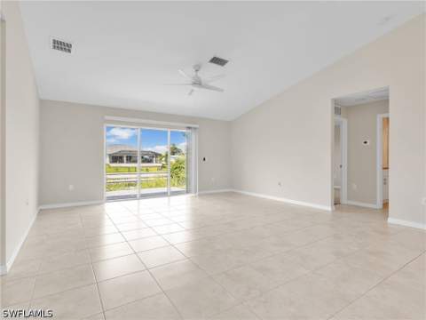 2810 NW 4th Pl, Cape Coral FL - photo 7 of 35