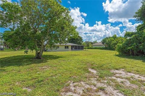811 Cassena Rd, Naples FL - photo 10 of 12