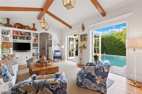 530 1st Ave N, Naples FL - photo 15 of 48