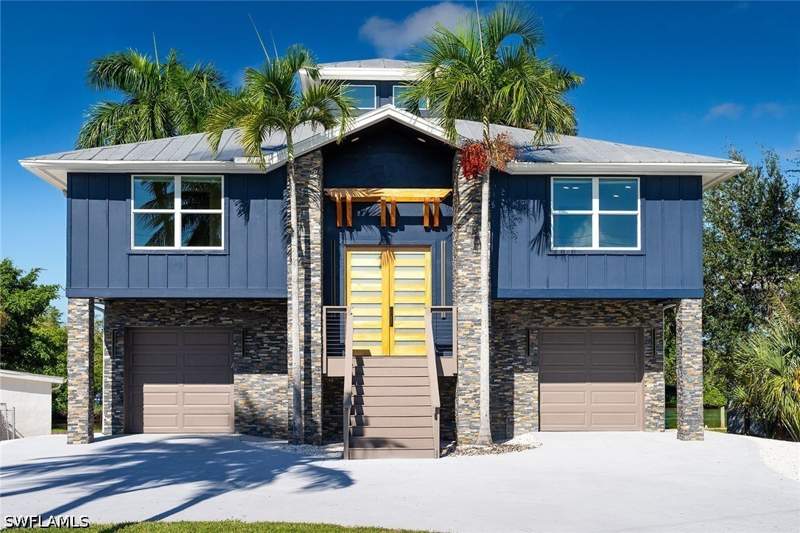 4 bedroom SingleFamilyResidence at 1836 Harbor Ln, Brookside, Naples — photo 3