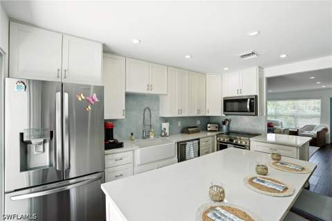 1063 22nd Ave N, Naples FL - photo 6 of 26