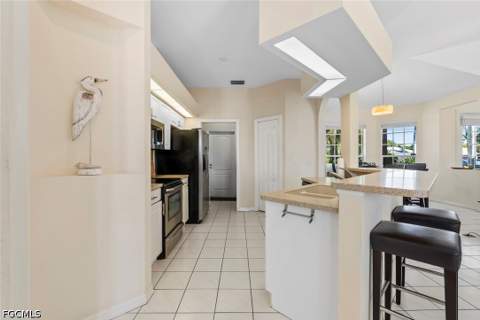 2206 SW 51st St, Cape Coral FL - photo 12 of 39