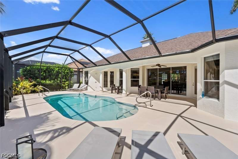 3 bedroom SingleFamilyResidence at 2206 SW 51st St, Cape Coral, Cape Coral — photo 2