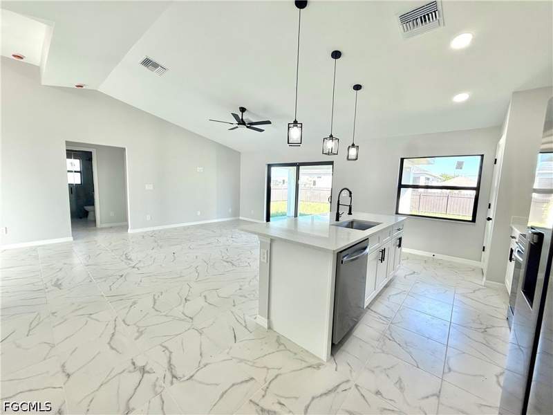 3 bedroom SingleFamilyResidence at 2605 NW 6th Ter, Cape Coral, Cape Coral — photo 5