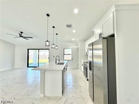 2605 NW 6th Ter, Cape Coral FL - photo 6 of 19