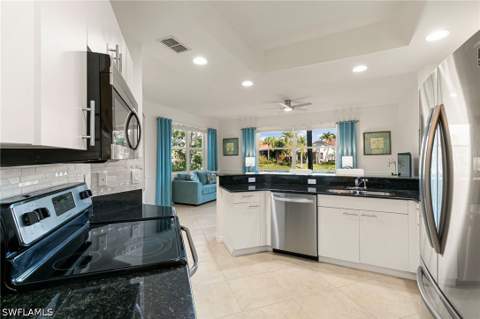 8340 Whisper Trace Way 105, Naples FL - photo 12 of 49