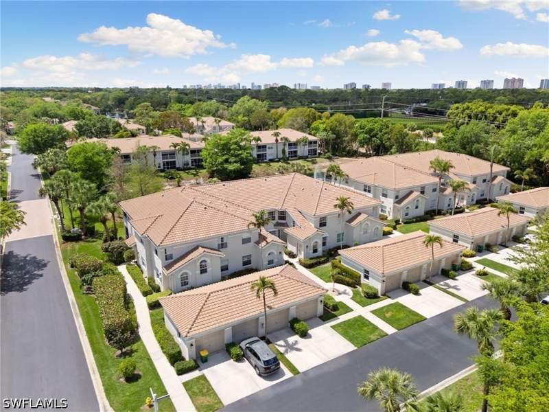 2 bedroom Condominium at 6927 Satinleaf Rd N 203, Calusa Bay North, Naples — photo 3