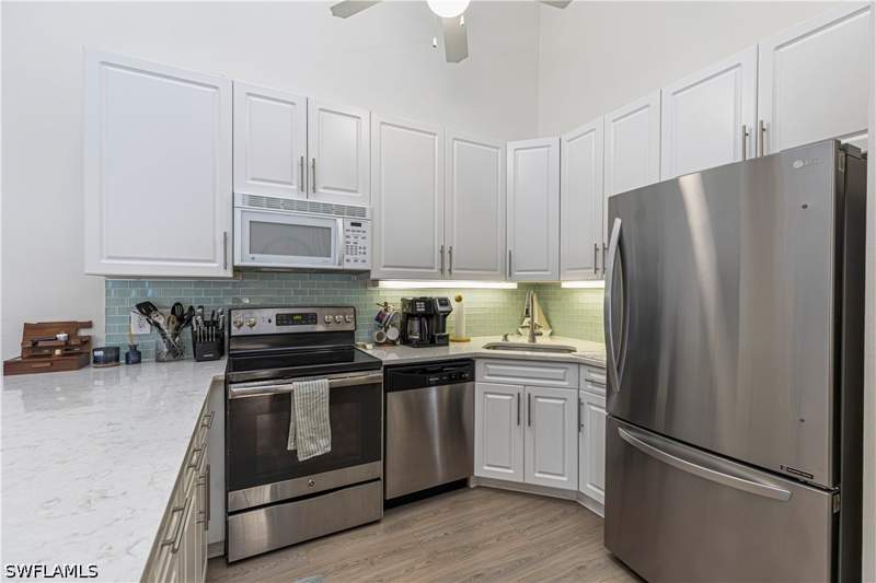 2 bedroom Attached at 4325 Covey Cir 10B, Quail Woods Courtyards, Naples — photo 5