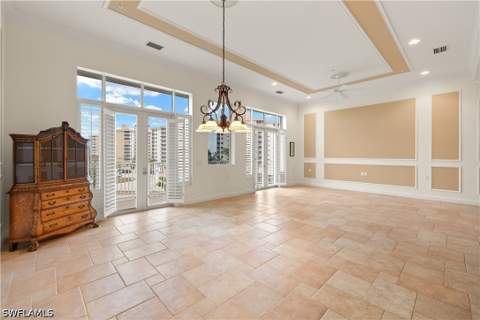 109 Barefoot Cir 22, Bonita Springs FL - photo 16 of 42
