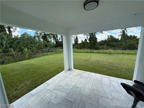 819 Alvin Ave, Lehigh Acres FL - photo 12 of 20