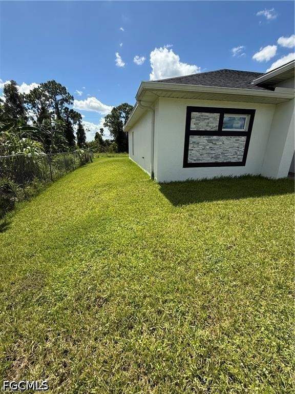 3 bedroom SingleFamilyResidence at 819 Alvin Ave, Lehigh Acres, Lehigh Acres — photo 2