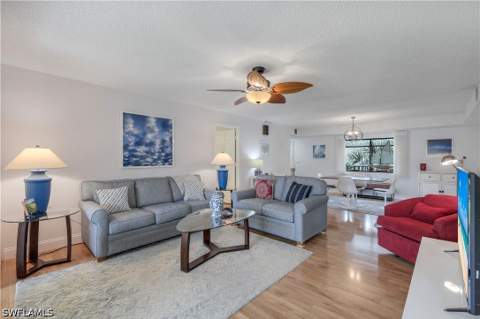 1609 Spoonbill Ln B, Naples FL - photo 18 of 31