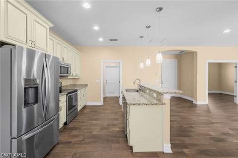4609 Santiago Ln, Bonita Springs FL - photo 8 of 32