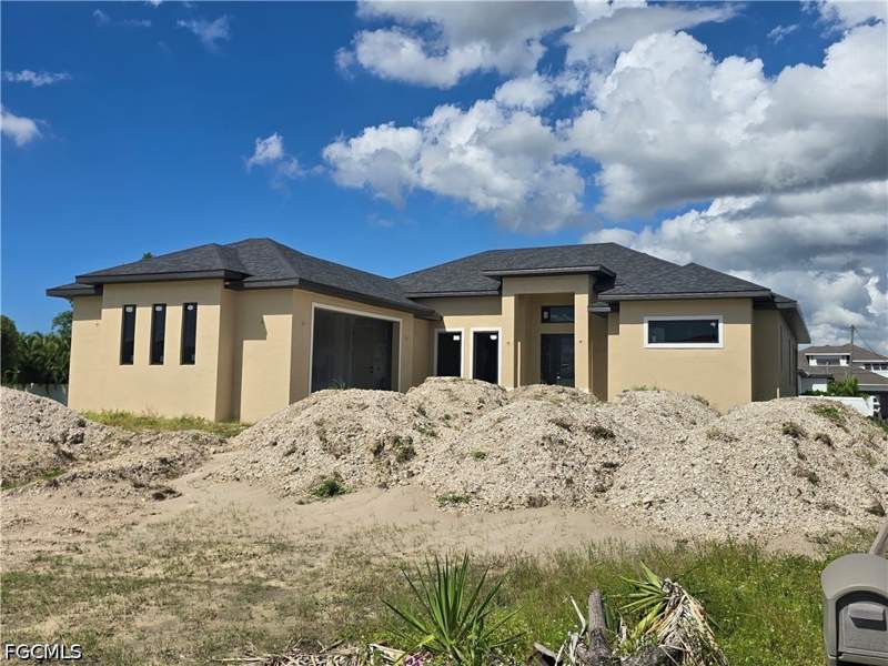 4 bedroom SingleFamilyResidence at 3323 NW 3rd St, Cape Coral, Cape Coral — photo 2