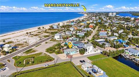 285 Lazy Way, Fort Myers Beach FL - photo 10 of 50