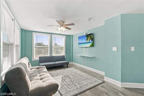 285 Lazy Way, Fort Myers Beach FL - photo 14 of 50