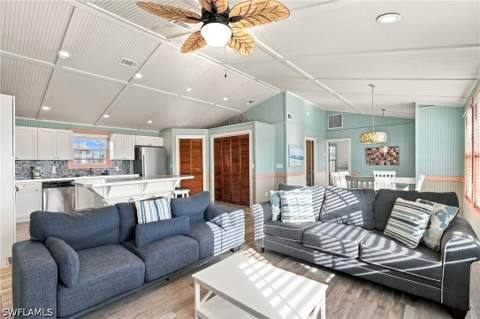 285 Lazy Way, Fort Myers Beach FL - photo 17 of 50