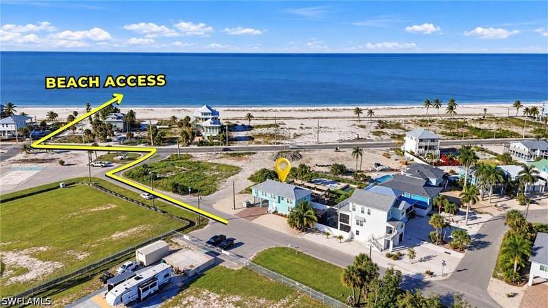 4 bedroom SingleFamilyResidence at 285 Lazy Way, El Sol, Fort Myers Beach — photo 3