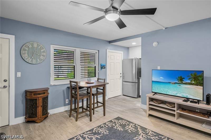 1 bedroom Condominium at 130 N Collier Blvd H2, Marco Beach, Marco Island — photo 4