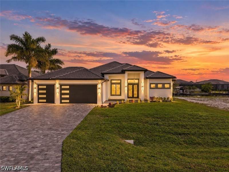 4 bedroom SingleFamilyResidence at 817 NW 38th Ave, Cape Coral, Cape Coral — photo 2