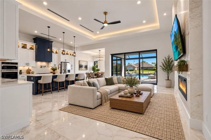 4 bedroom SingleFamilyResidence at 817 NW 38th Ave, Cape Coral, Cape Coral — photo 5