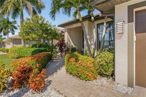 2303 SW 39th St, Cape Coral FL - photo 6 of 51