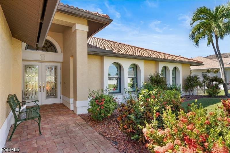4 bedroom SingleFamilyResidence at 2902 SW 36th Ter, Cape Coral, Cape Coral — photo 3