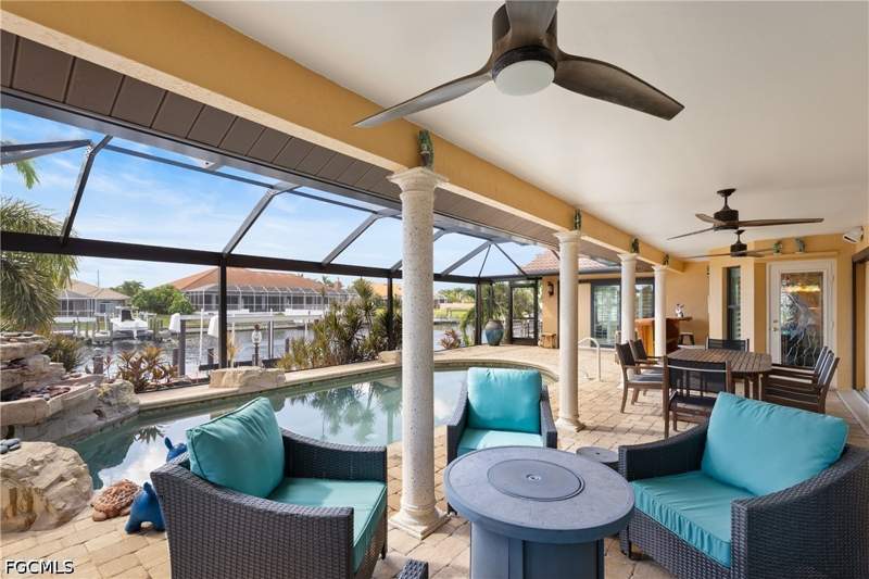 4 bedroom SingleFamilyResidence at 2902 SW 36th Ter, Cape Coral, Cape Coral — photo 4