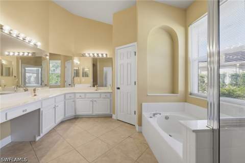 23428 Hat Pin Ct, Estero FL - photo 16 of 50