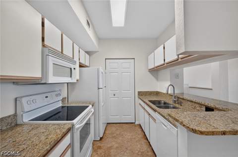 6341 Aragon Way 304, Fort Myers FL - photo 10 of 33