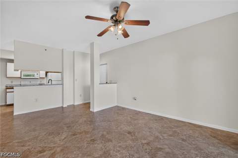 6341 Aragon Way 304, Fort Myers FL - photo 6 of 33