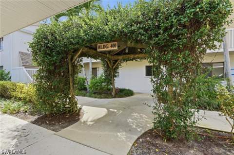 910 Vanderbilt Beach Rd 416, Naples FL - photo 7 of 43