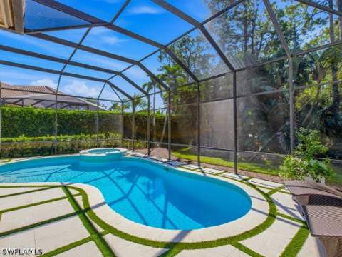 9833 Clear Lake Cir, Naples FL - photo 17 of 49