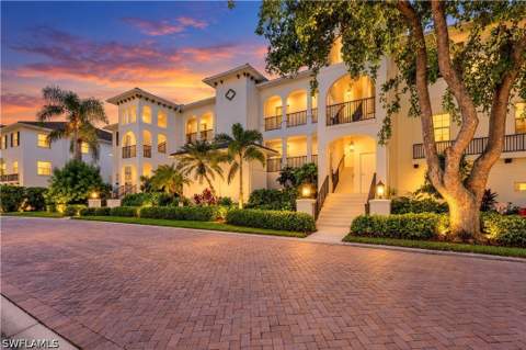 840 Sailaway Ln 202, Naples FL - photo 23 of 35