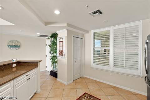 4975 Bonita Beach Rd 504, Bonita Springs FL - photo 6 of 46