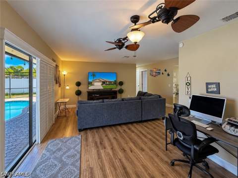 861 Hofstra Dr, Fort Myers FL - photo 10 of 28