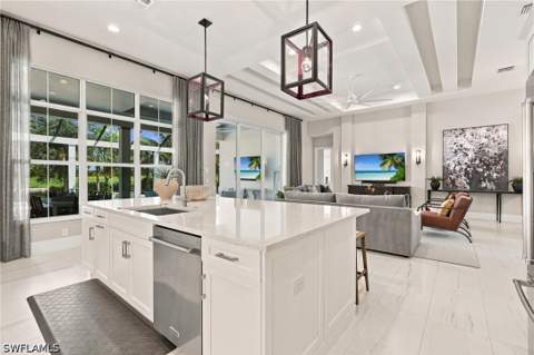 3181 Capistrano Ln, Naples FL - photo 10 of 43