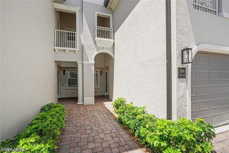 3 bedroom Condominium at 21584 Baccarat Ln 103, Meadows Of Estero, Estero — photo 3