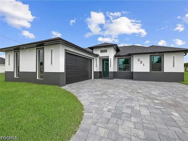3 bedroom SingleFamilyResidence at 321 SE 2nd St, Cape Coral, Cape Coral — photo 3