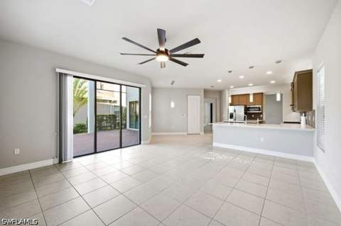 4430 Kensington Cir, Naples FL - photo 19 of 49