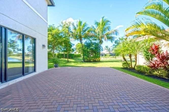 6 bedroom SingleFamilyResidence at 4430 Kensington Cir, Stonecreek, Naples — photo 5