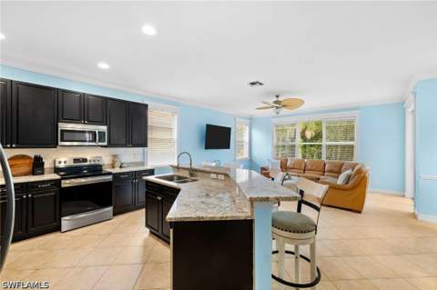 2346 Butterfly Palm Dr, Naples FL - photo 6 of 34