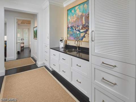 167 4th St N, Naples FL - photo 13 of 32