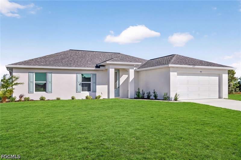 4 bedroom SingleFamilyResidence at 915 NW 9th Pl, Cape Coral, Cape Coral — photo 2