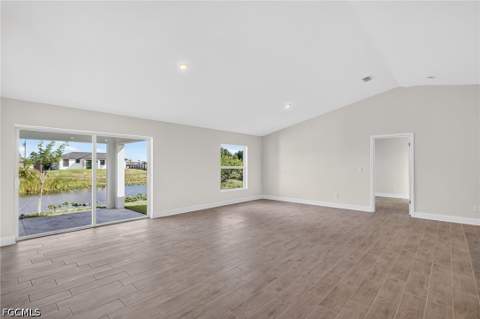 915 NW 9th Pl, Cape Coral FL - photo 9 of 32